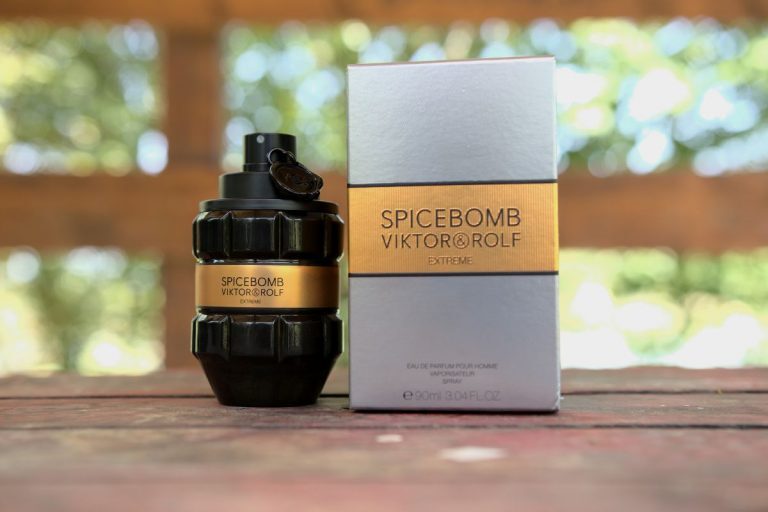 Viktor & Rolf Spicebomb Extreme 90ml EDP Spray Men (notes: vanilla tobacco sweet)